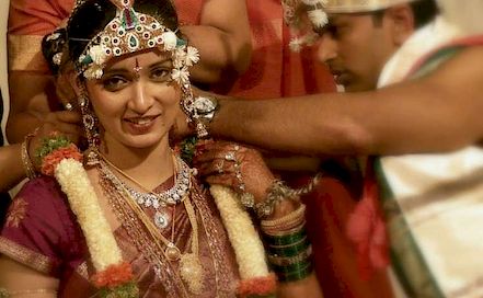 iEye Capture - Best Wedding & Candid Photographer in  Pune | BookEventZ